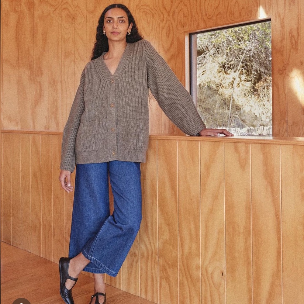 maia cardigan in color bark